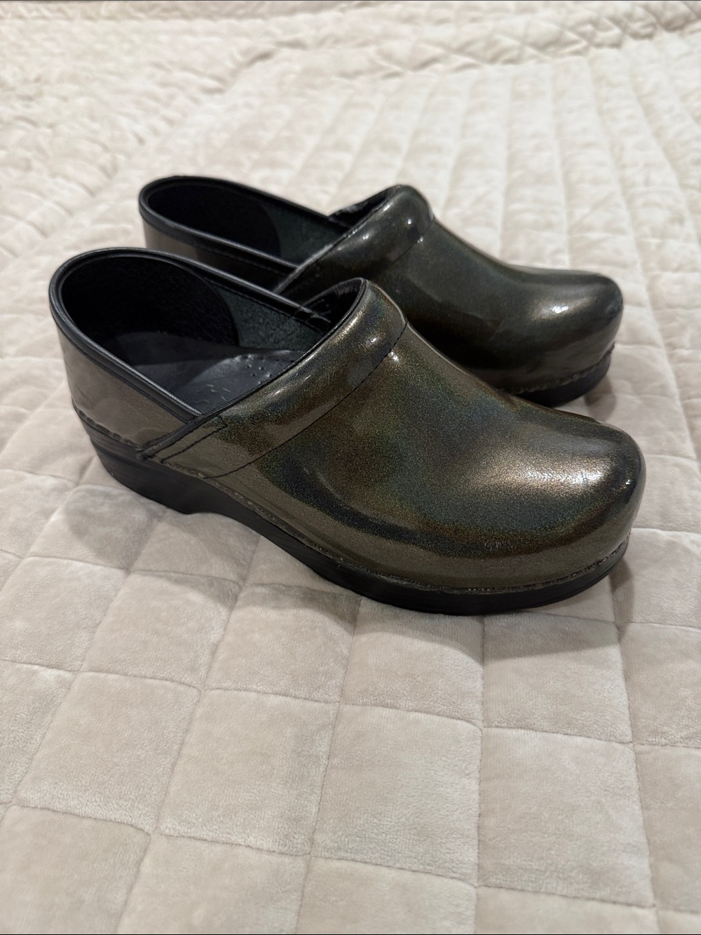 Dansko Women's Dark Gray Clogs